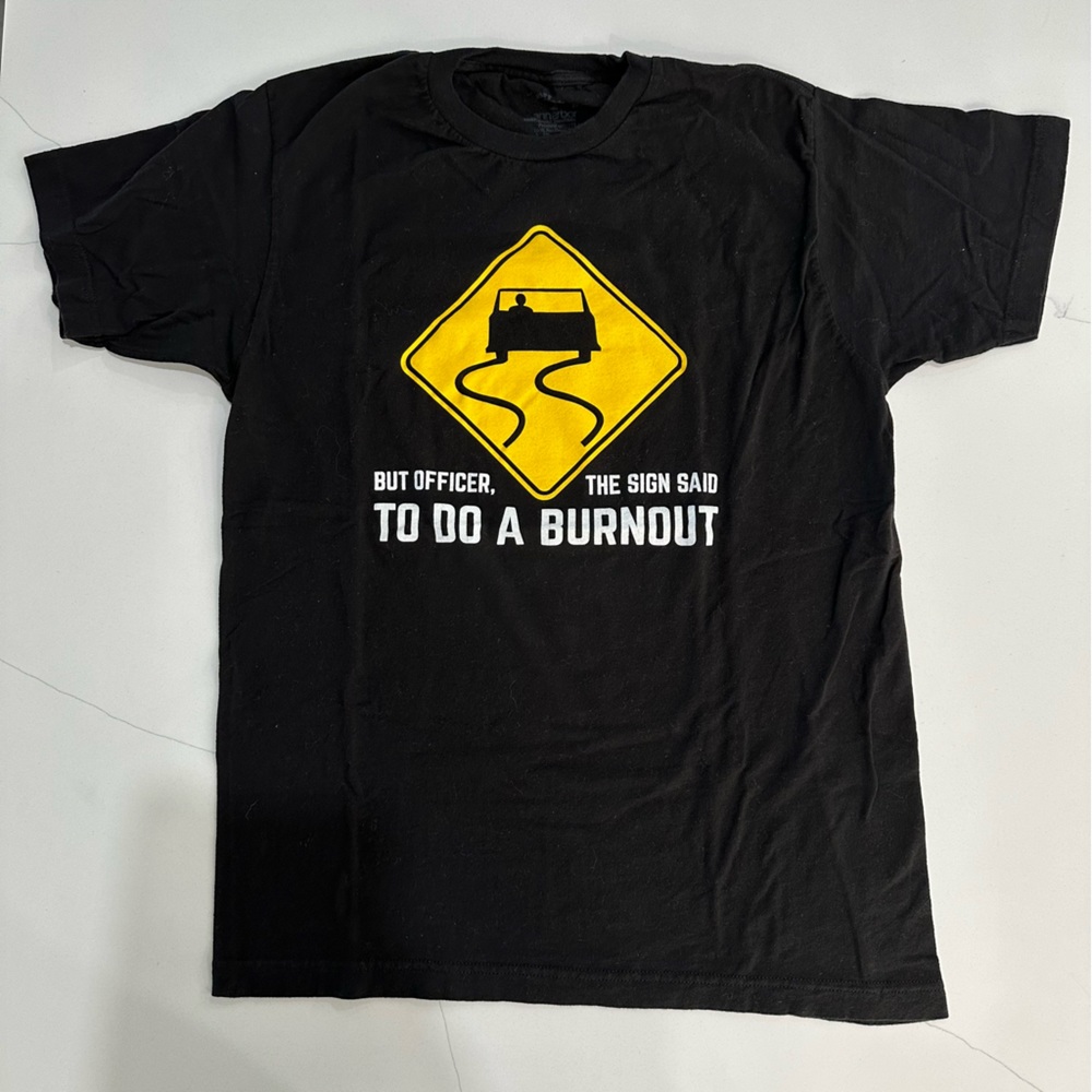 Men’s Black Short Sleeve T Shirt Car Enthusiasts & Motor Heads size Med